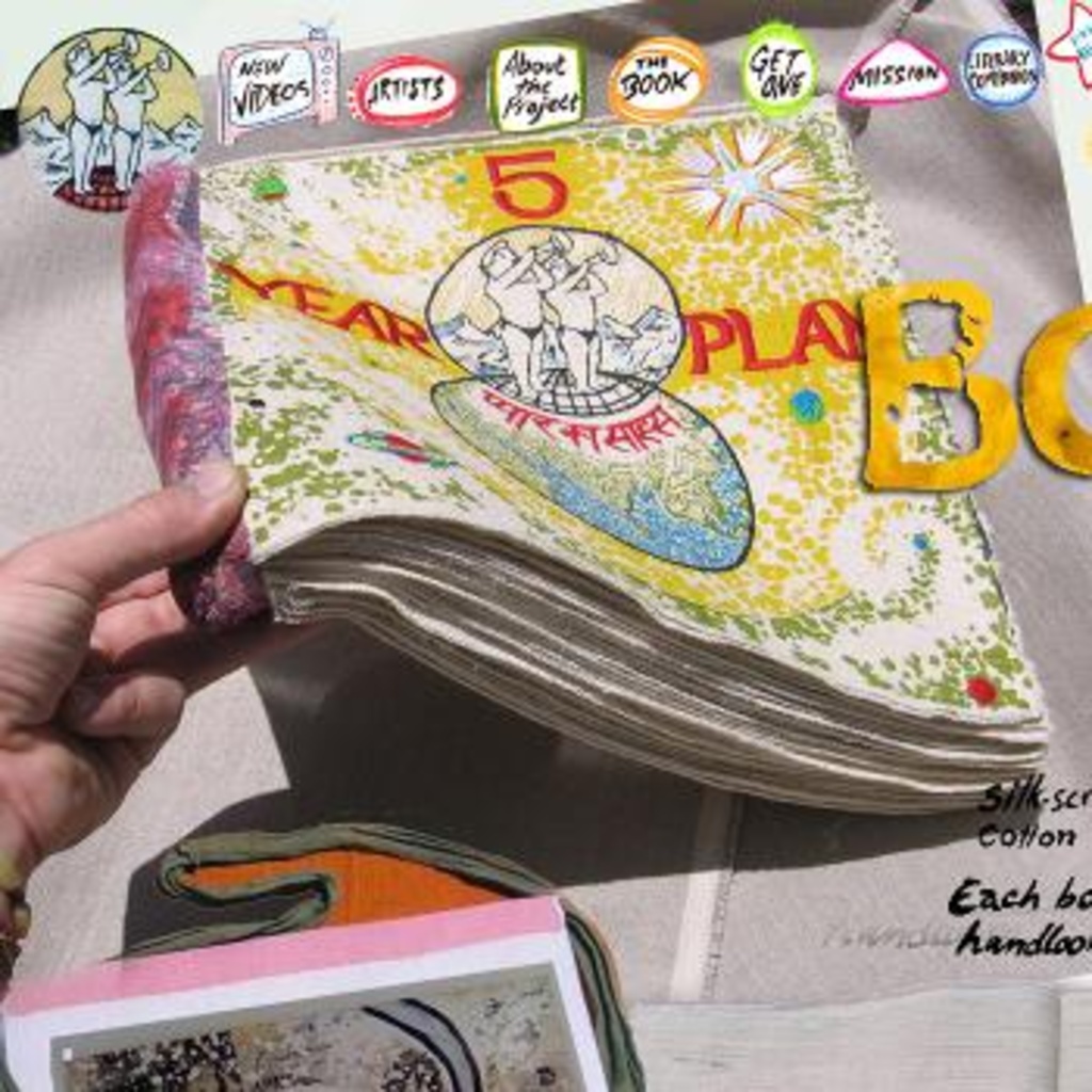 Presentation by book artist and UI alum Aaron Sinift promotional image
